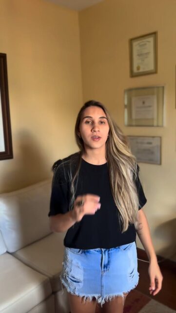 Let’s be honest for a second… 😅✨
What annoys you the most in the crystal world?

Clueless people? Unnecessary comments? Wrong assumptions? Or overhyped promises? 👀

I want to hear it ALL — drop your thoughts below 👇

#crystal #crystaluniverse #crystalmeme #crystallover